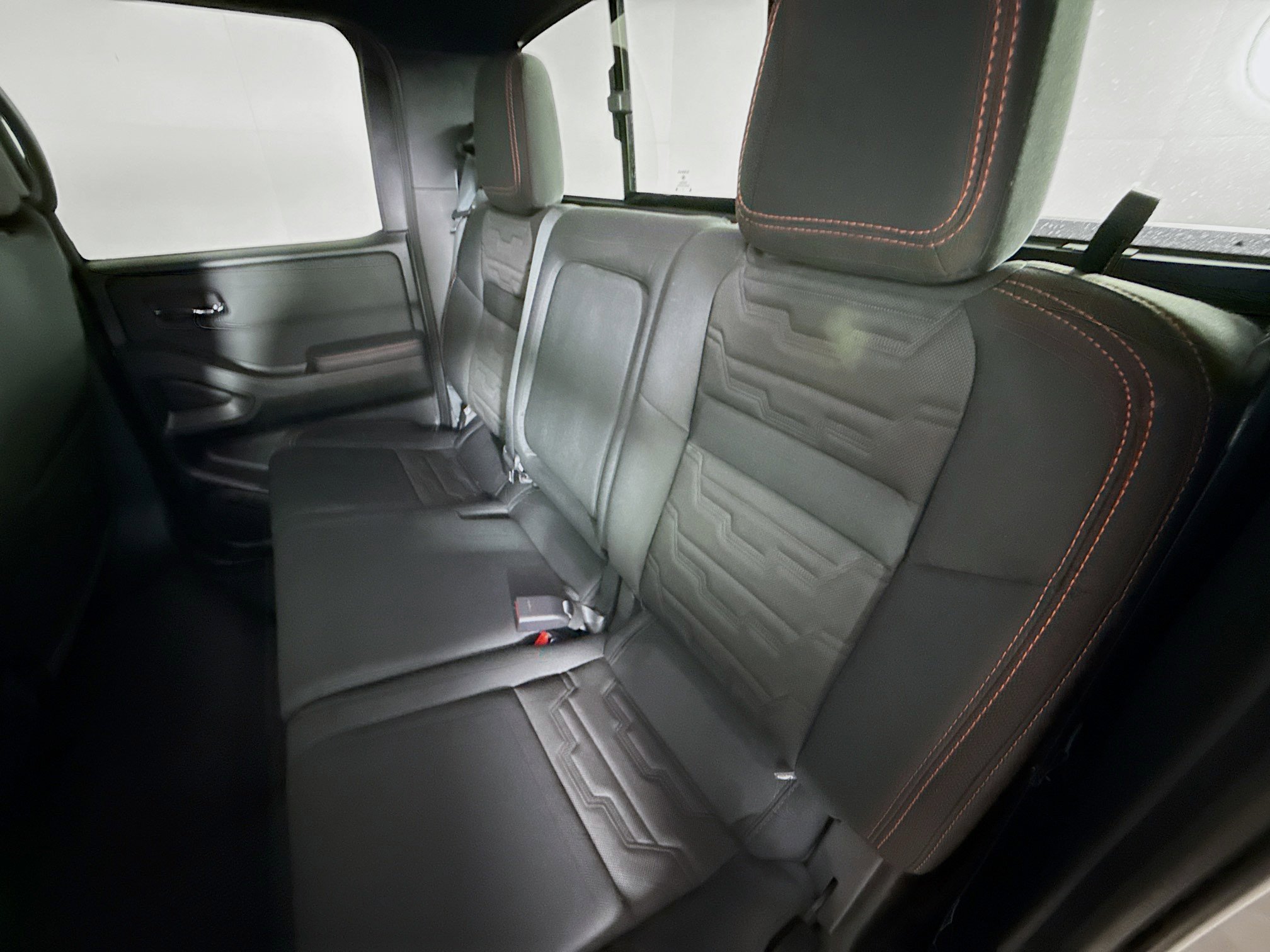 Used 2024 Nissan Frontier Pro-X w/ Pro Convenience Package image 29