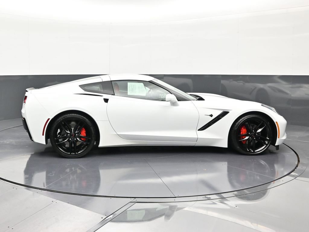 Used 2019 Chevrolet Corvette Stingray Coupe w/ Carbon Flash Badge Package RWD image 6