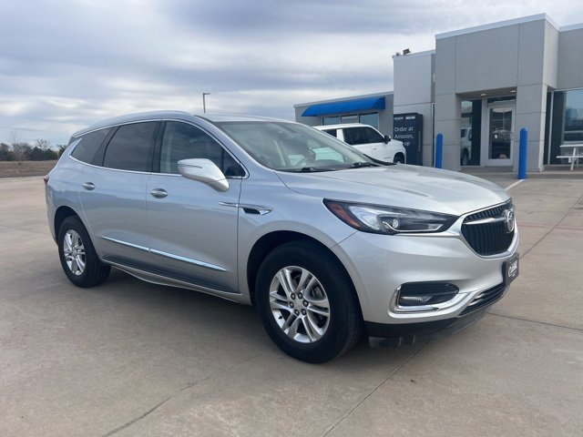 Used 2018 Buick Enclave Essence image 5