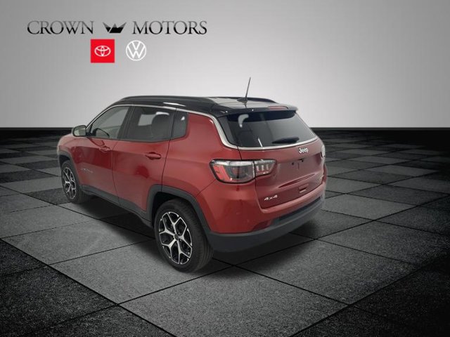 Used 2025 Jeep Compass Limited AWD/4WD image 30