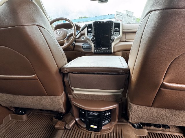 Used 2023 RAM 3500 Laramie AWD/4WD image 12