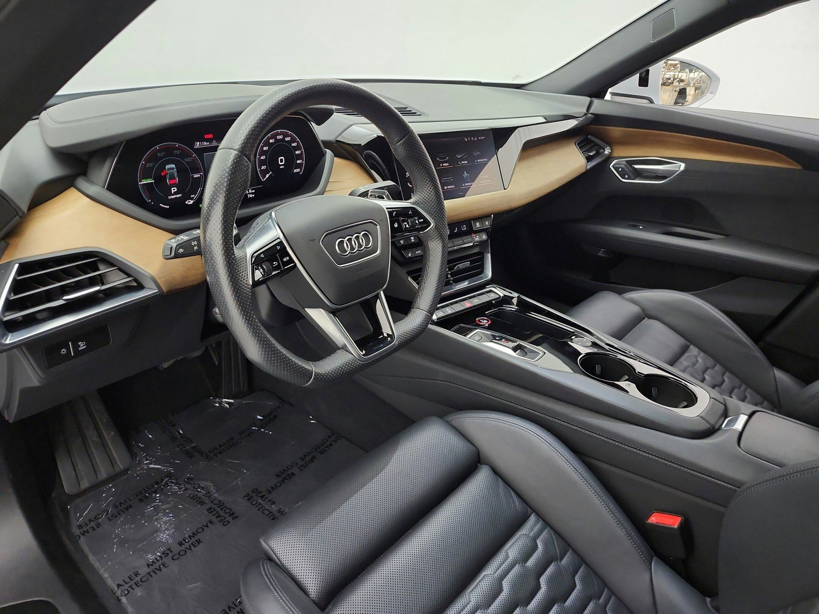 Used 2023 Audi e-tron GT Premium Plus AWD/4WD image 12