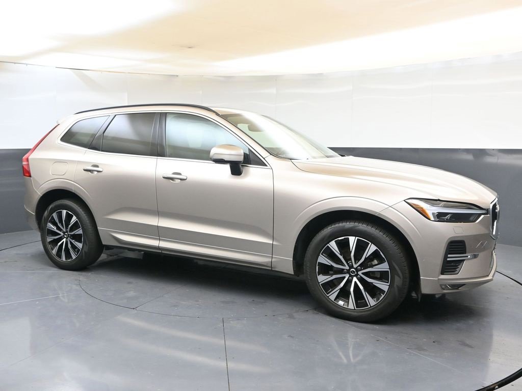 Certified 2023 Volvo XC60 B5 Core image 7