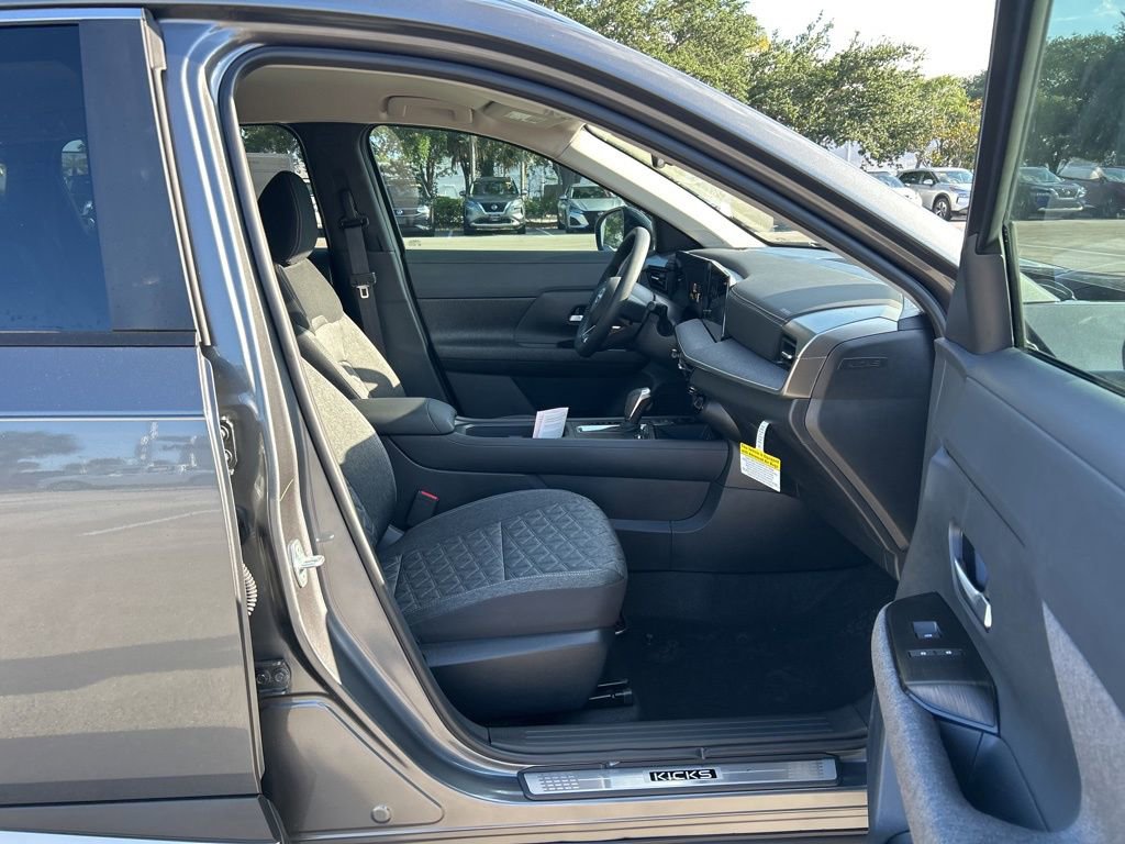 New 2026 Nissan Kicks SV w/ Charging Package FWD image 38