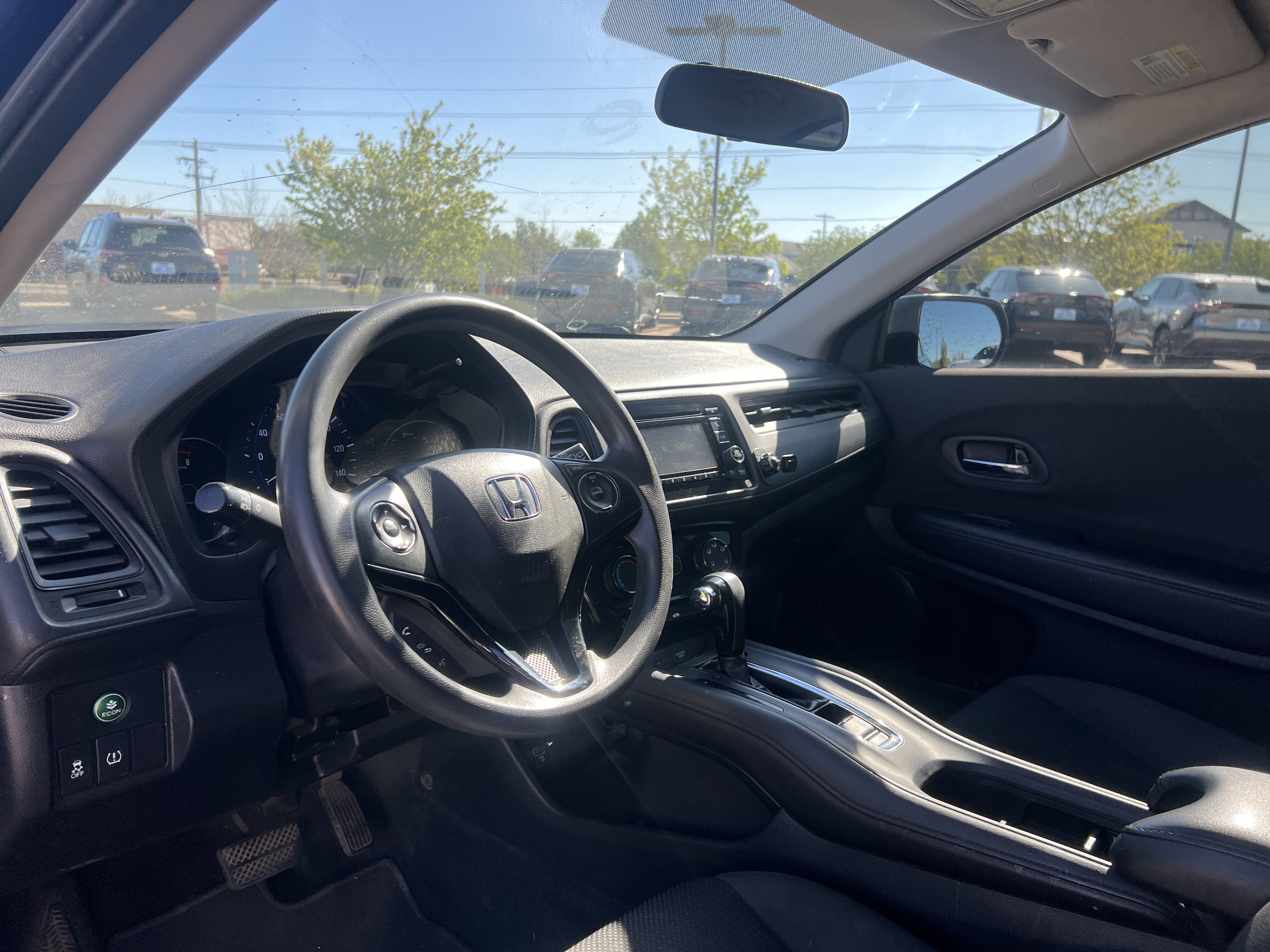 Used 2019 Honda HR-V LX image 25