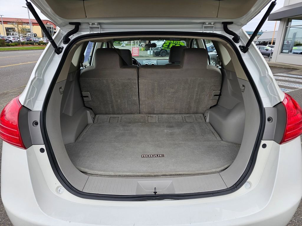 Used 2012 Nissan Rogue S image 11