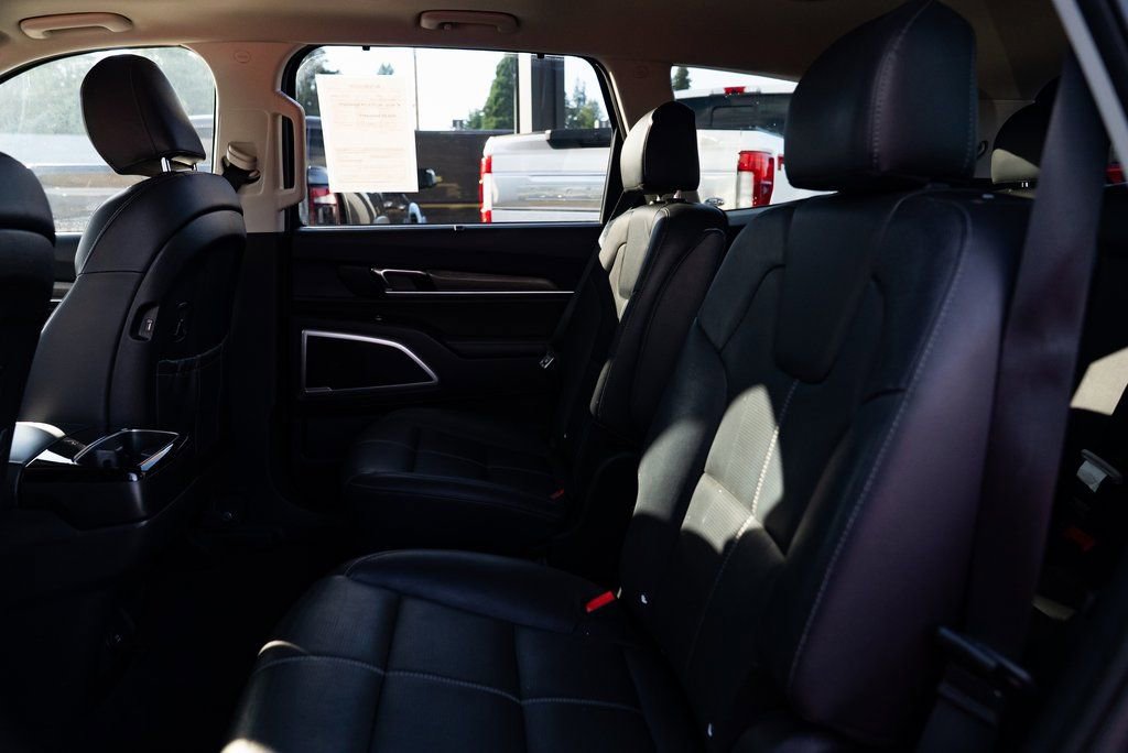Used 2021 Kia Telluride EX w/ EX Premium Package image 21