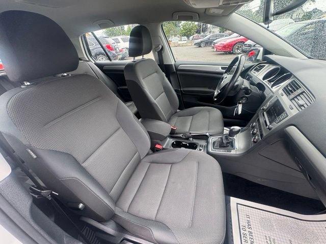 Used 2016 Volkswagen Golf S FWD image 21