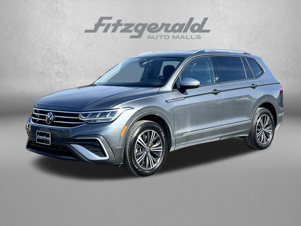 Used 2024 Volkswagen Tiguan Wolfsburg Edition image 2