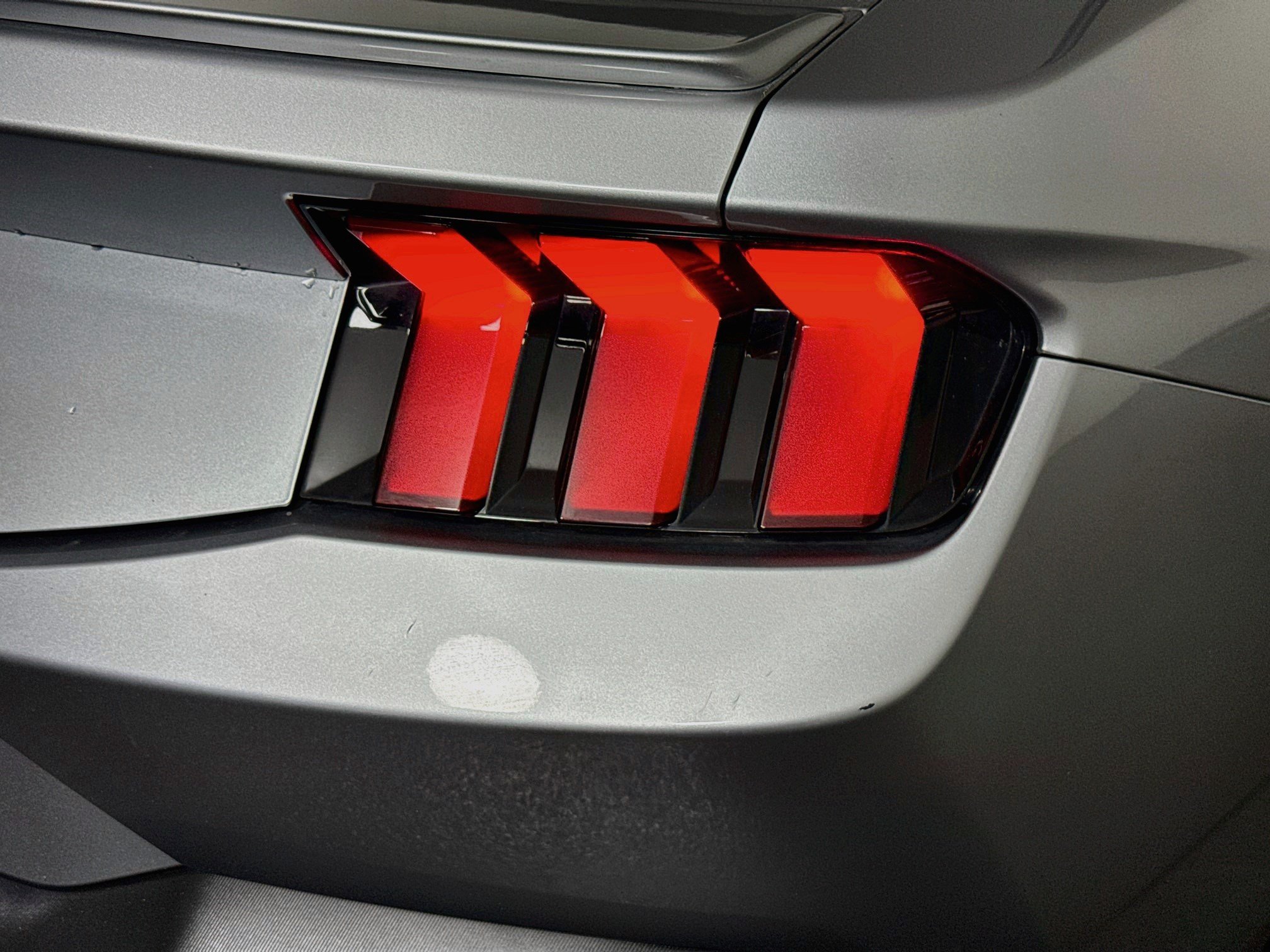 Used 2025 Ford Mustang Premium RWD image 32