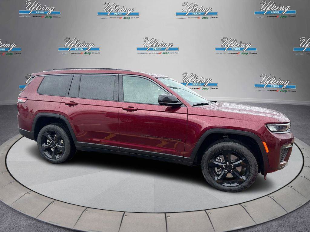 New 2026 Jeep Grand Cherokee L Limited w/ Limited Altitude Package AWD/4WD image 2