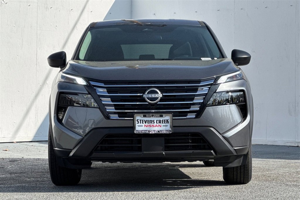 New 2026 Nissan Rogue S image 3