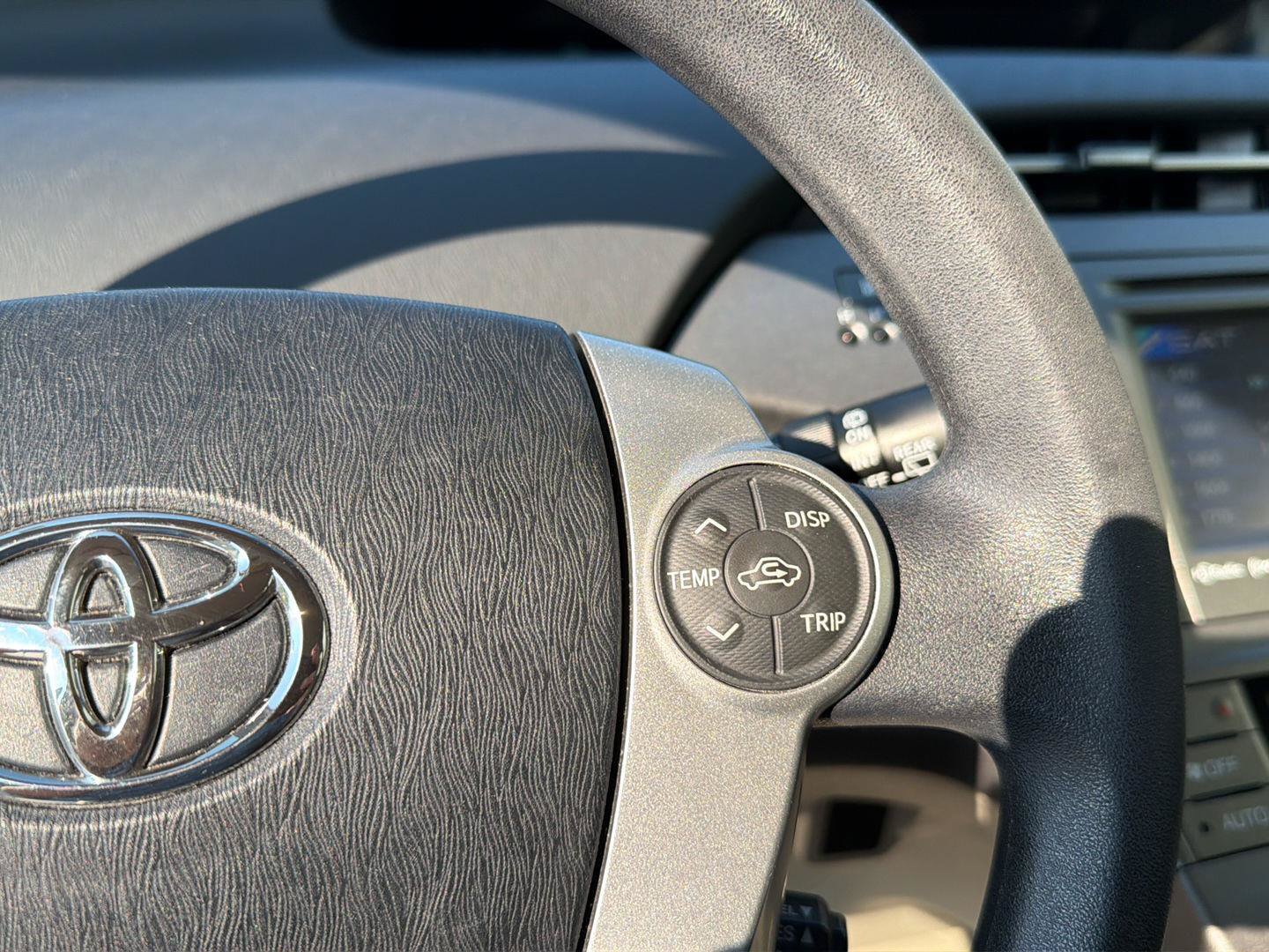 Used 2015 Toyota Prius Three FWD image 21