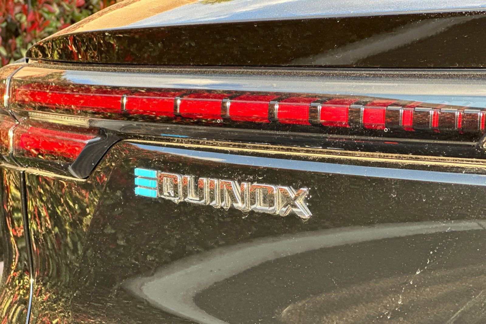 Used 2024 Chevrolet Equinox EV LT image 28