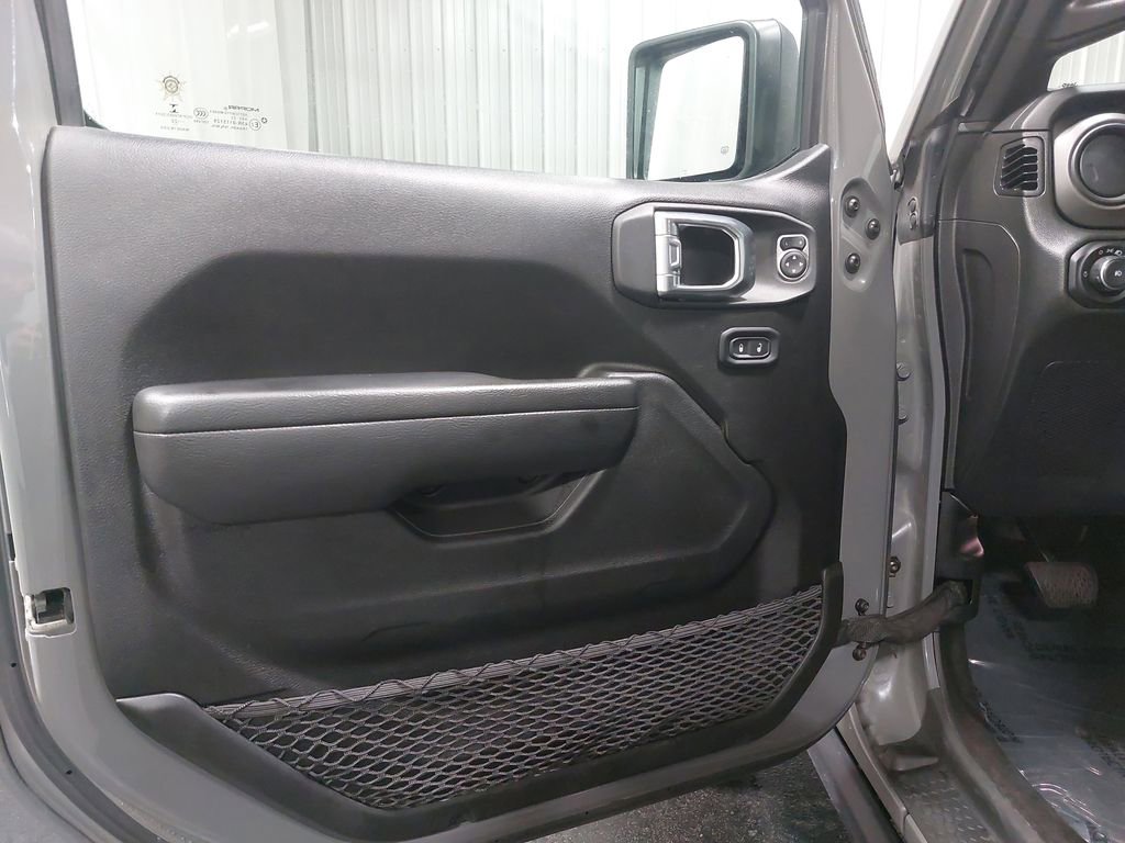 Used 2022 Jeep Wrangler Unlimited Sport image 26