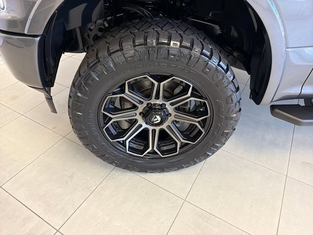 Certified 2019 Ford F150 XLT w/ Equipment Group 302A Luxury AWD/4WD image 29