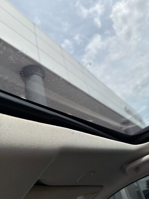 Used 2021 Land Rover Discovery Sport S image 5