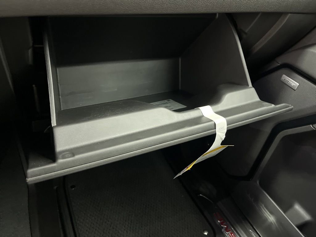 Used 2024 GMC Sierra 2500 AT4 w/ AT4 Premium Plus Package image 27