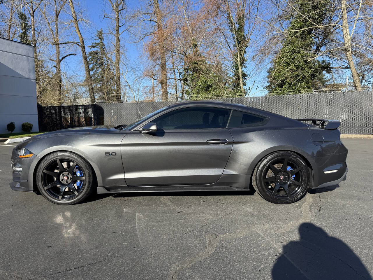 Used 2018 Ford Mustang GT Premium w/ GT Performance Package image 2
