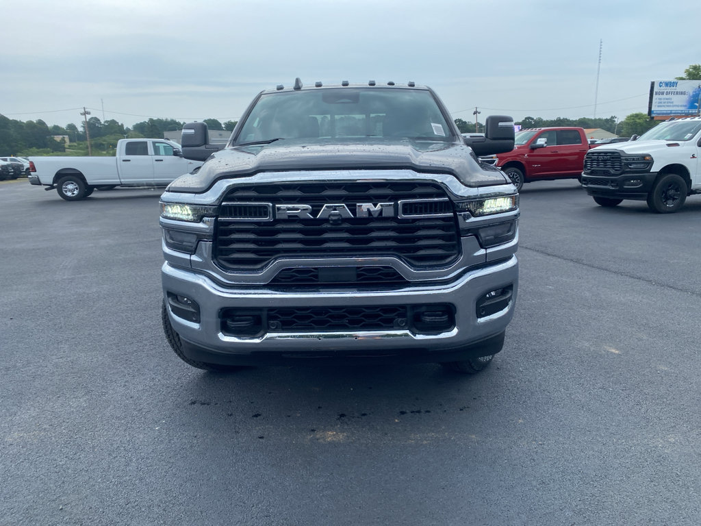 New 2026 RAM 2500 Tradesman AWD/4WD image 2