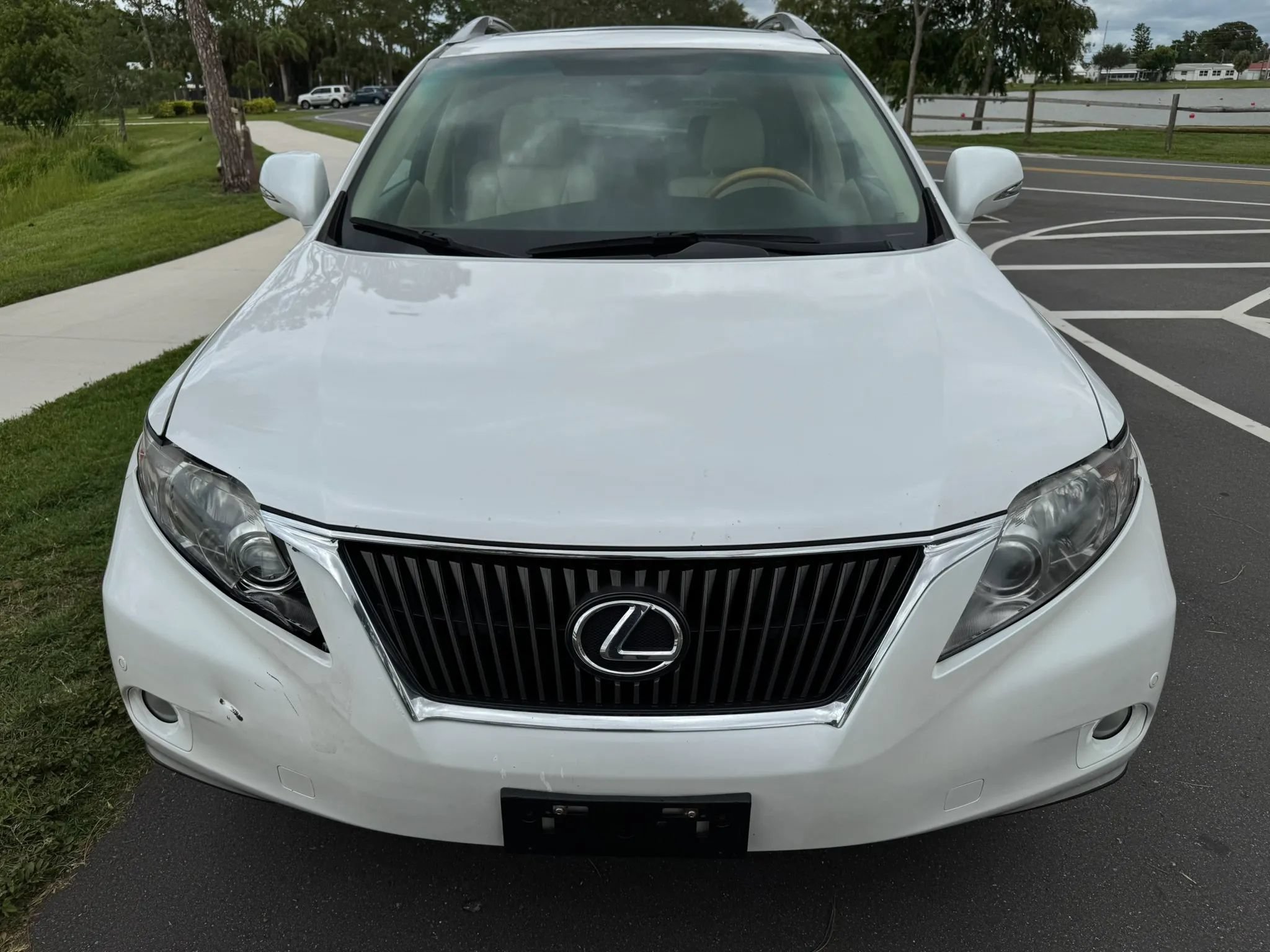 Used 2010 Lexus RX 350 AWD image 2
