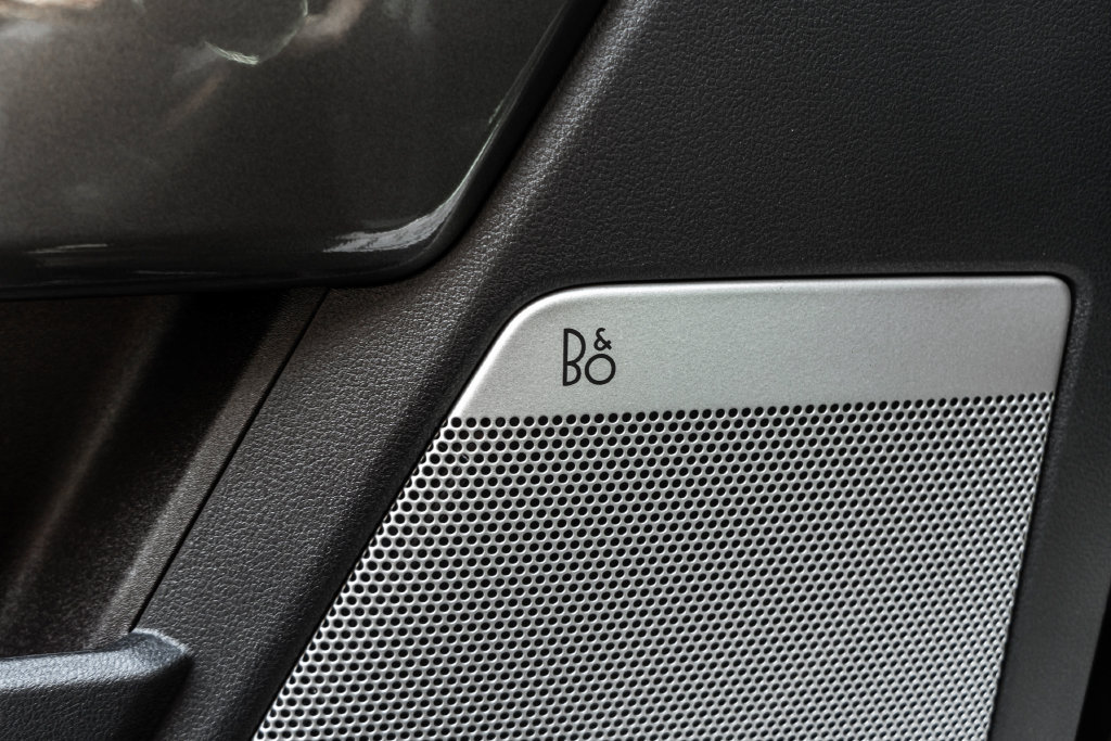 Used 2023 Ford F150 Lariat w/ Equipment Group 502A High AWD/4WD image 18