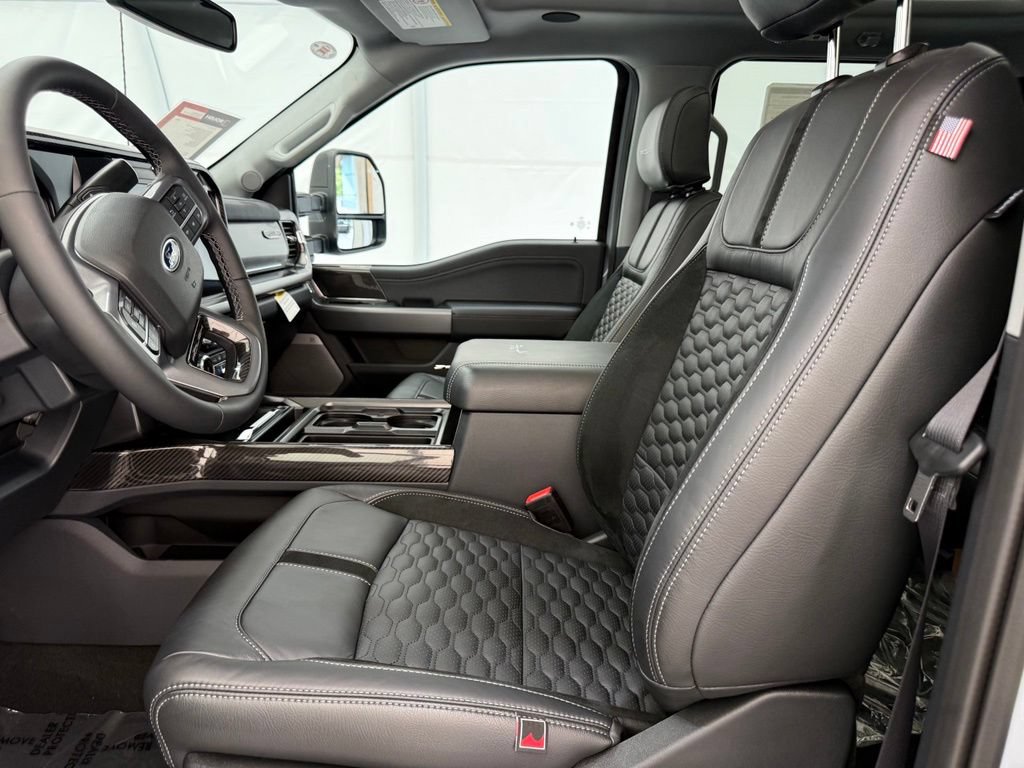 New 2026 Ford F250 Lariat w/ Black Appearance Package AWD/4WD image 15