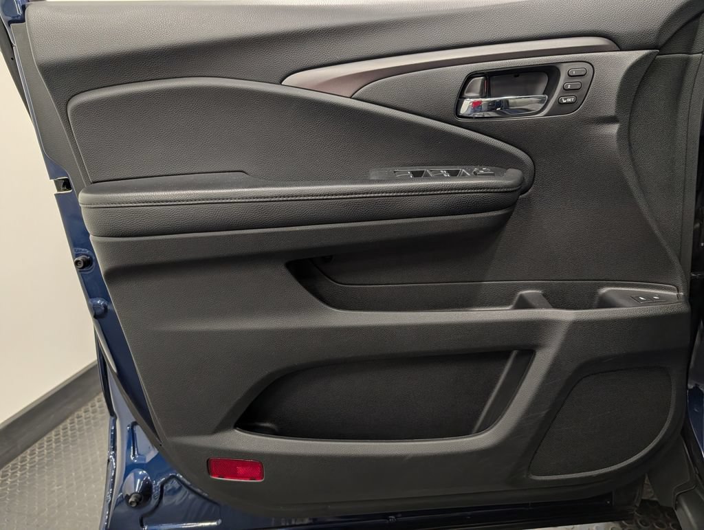 Used 2019 Honda Passport EX-L image 8
