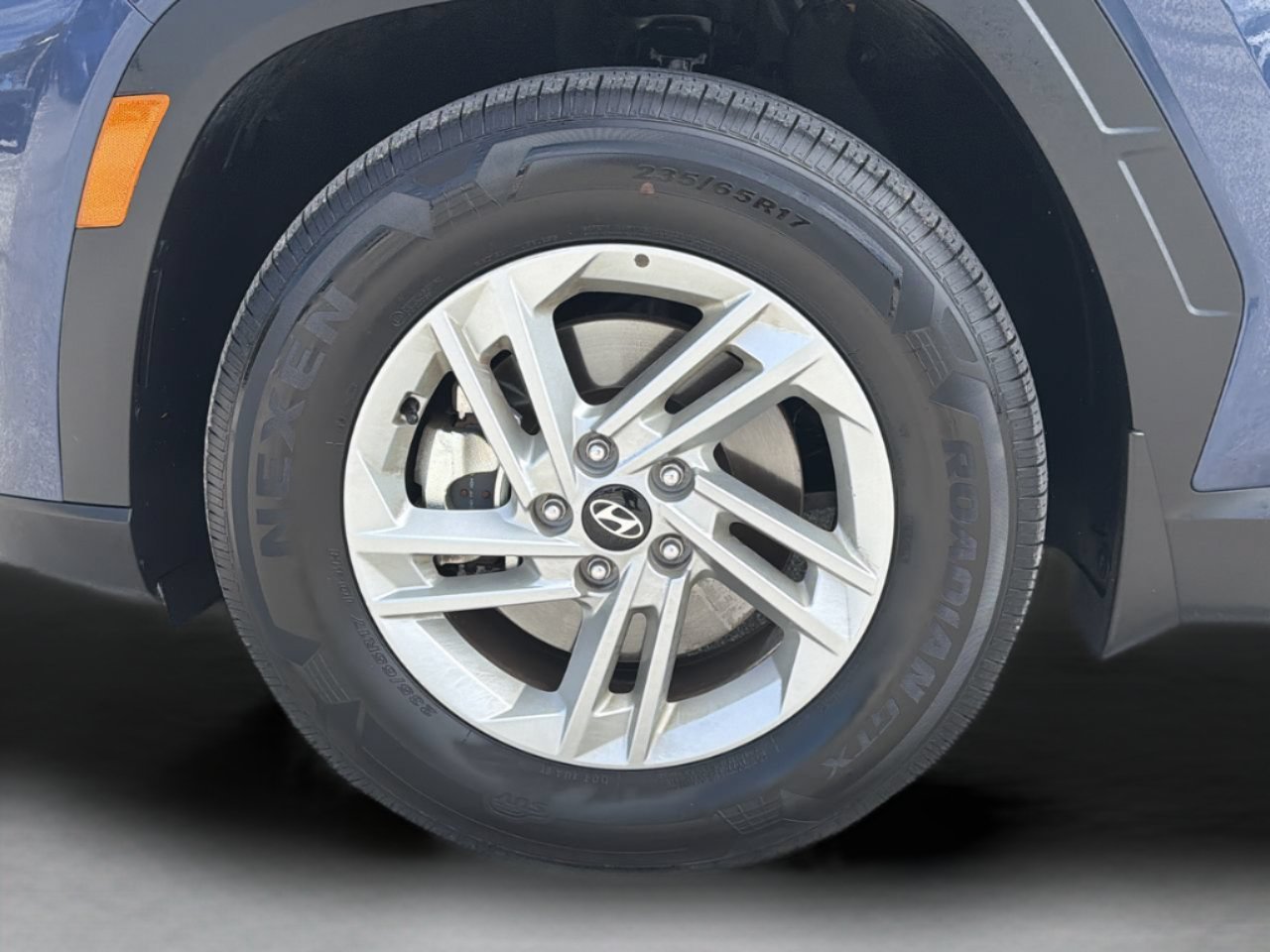 Used 2025 Hyundai Tucson SE FWD image 30