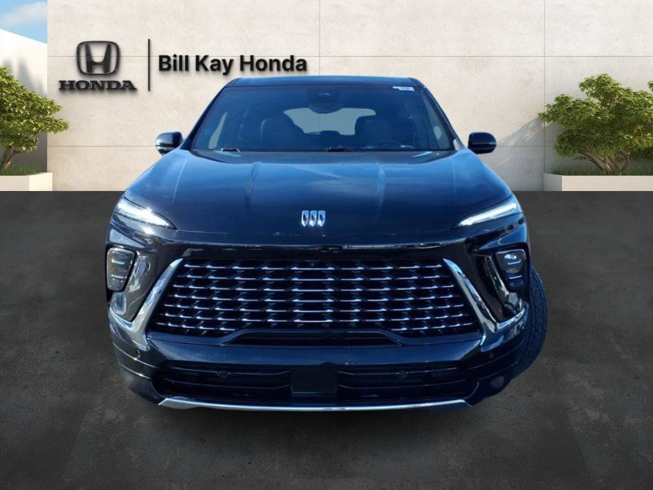 Used 2025 Buick Enclave Avenir w/ Super Cruise Package image 8