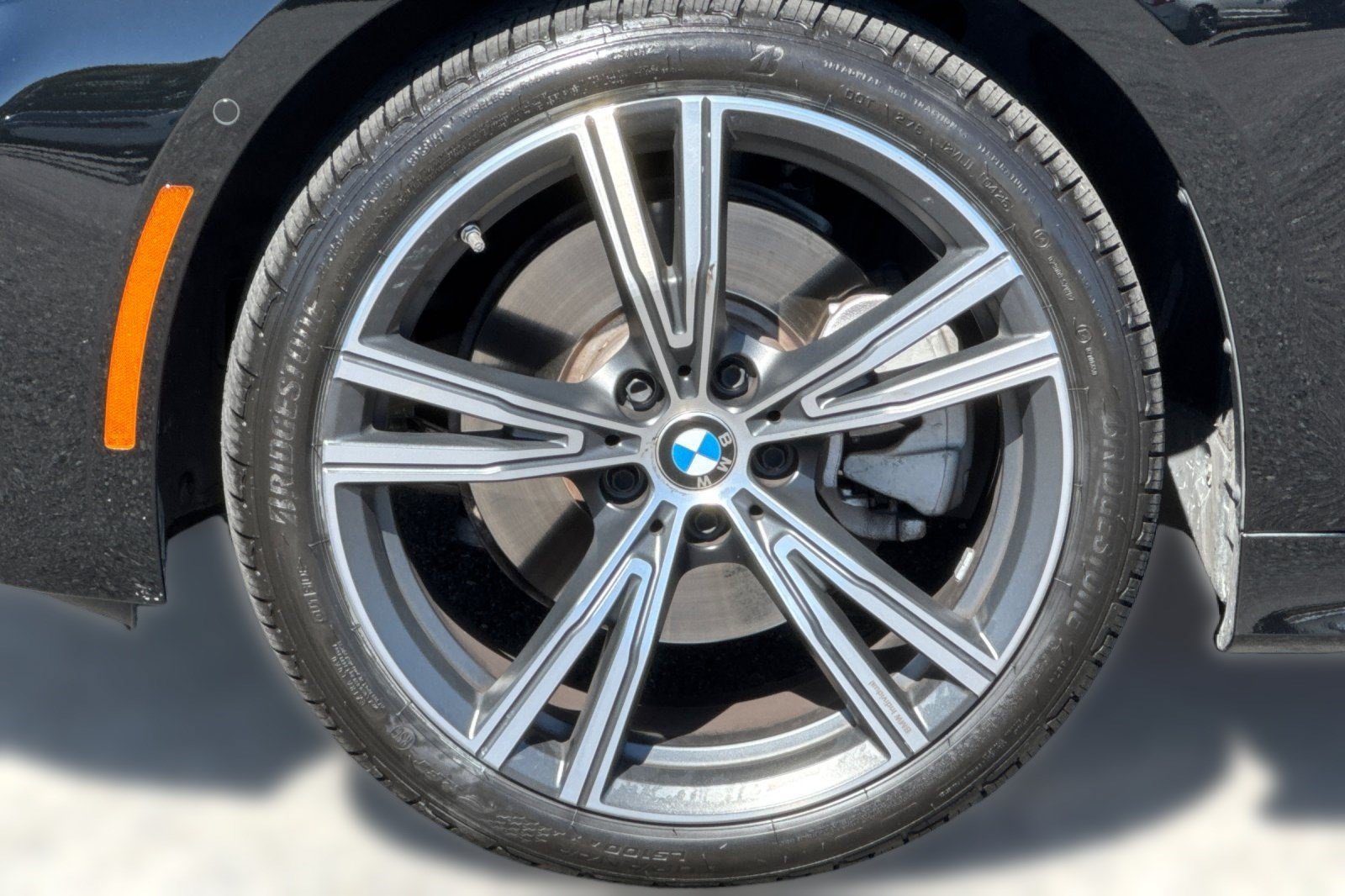 Certified 2024 BMW 330i xDrive Sedan w/ Premium Package AWD/4WD image 13