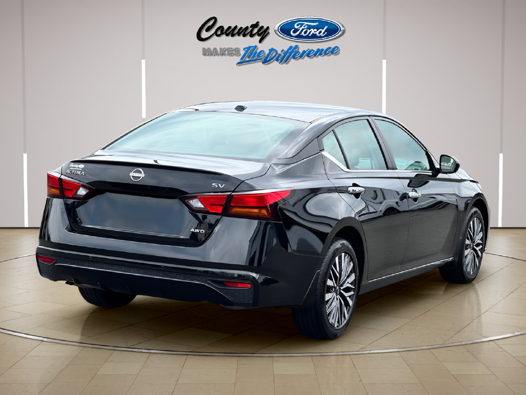 Used 2024 Nissan Altima 2.5 SV AWD/4WD image 23
