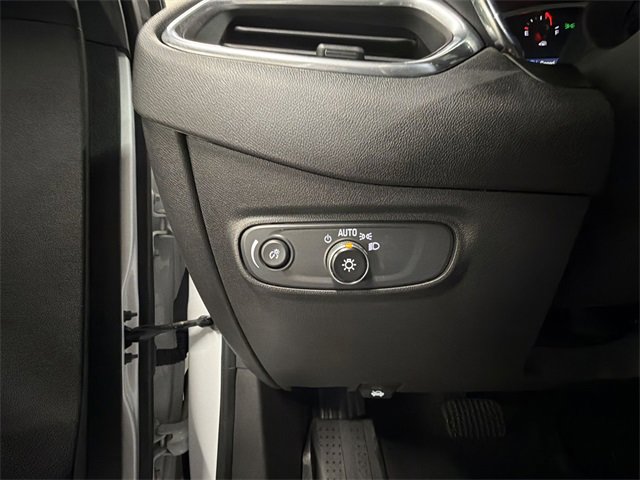 Certified 2024 Chevrolet Equinox LT w/ LPO, Floor Liner Package image 18