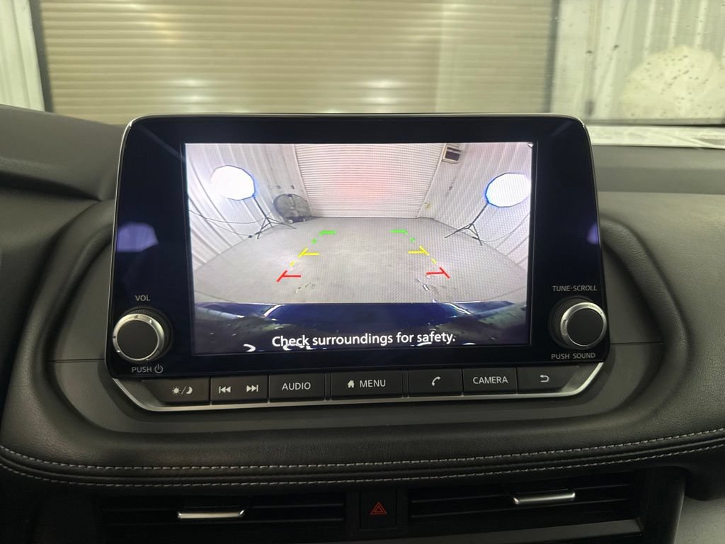 Used 2024 Nissan Rogue SV AWD/4WD image 32