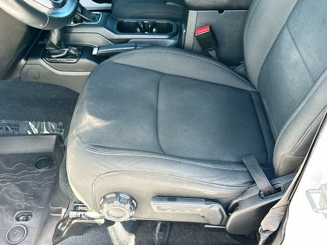 Used 2022 Jeep Wrangler Unlimited Sport AWD/4WD image 19