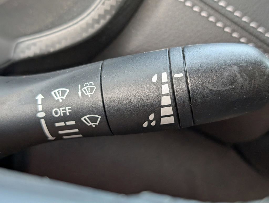 Used 2020 Nissan Sentra SV image 25