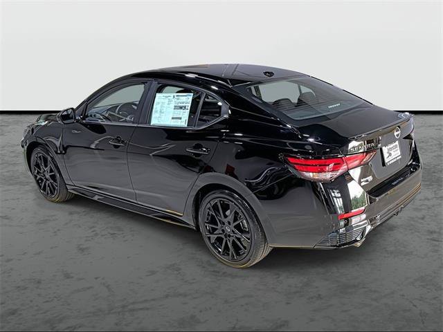 Used 2025 Nissan Sentra SR w/ Midnight Edition FWD image 2