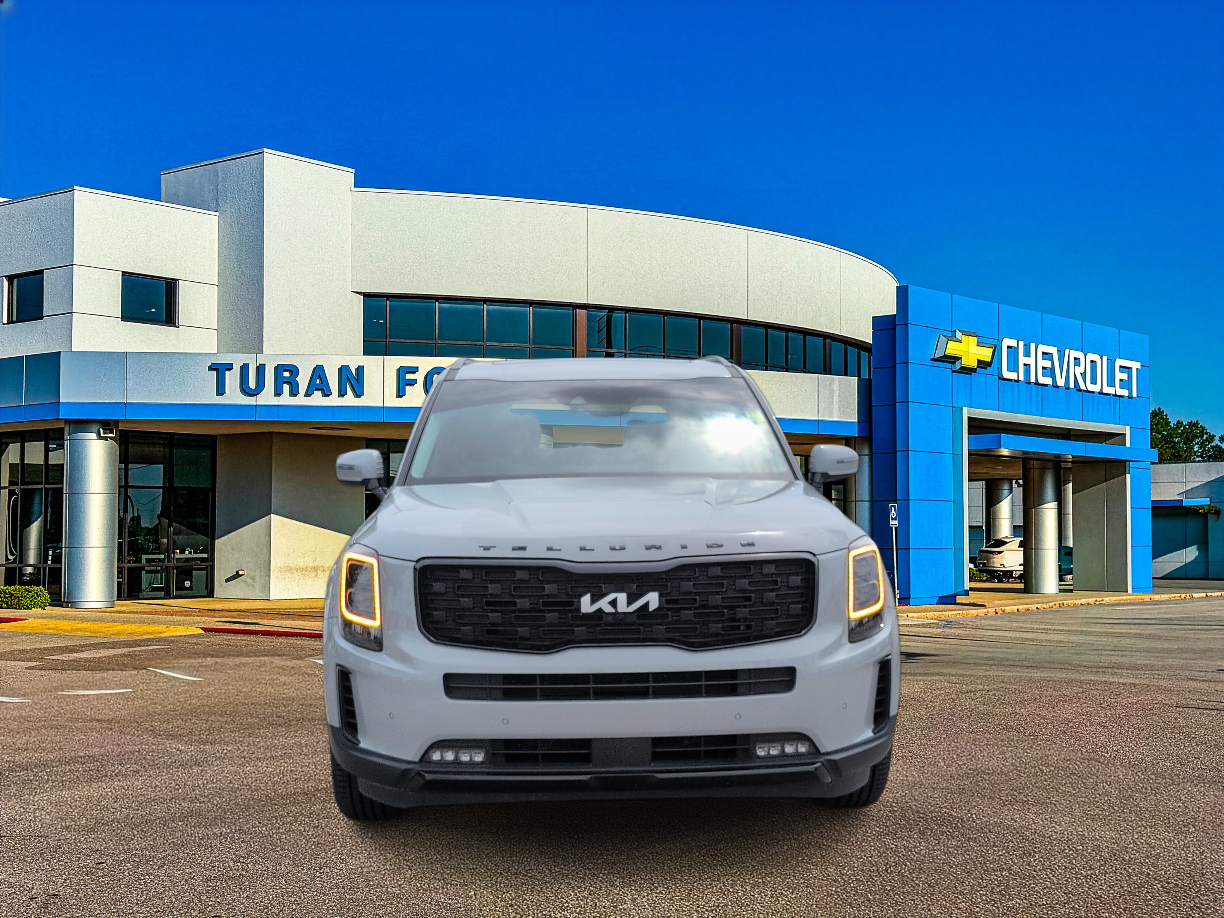 Used 2022 Kia Telluride SX w/ Nightfall Edition Package AWD/4WD image 9