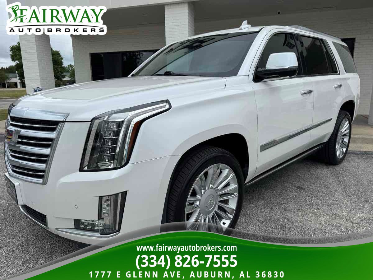Used 2016 Cadillac Escalade Platinum AWD/4WD image 2