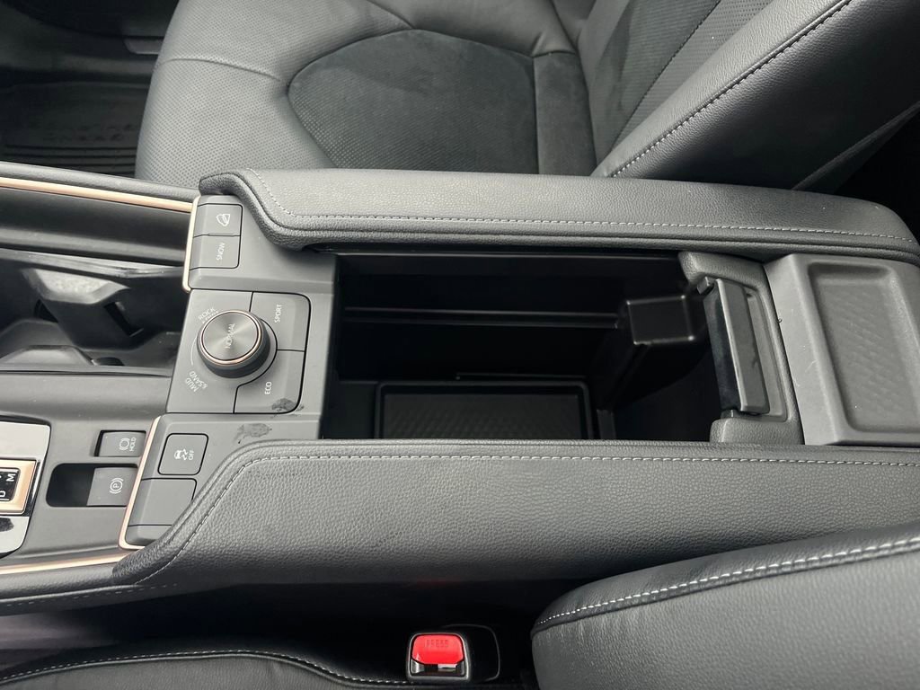 Certified 2025 Toyota Grand Highlander AWD Hybrid image 29