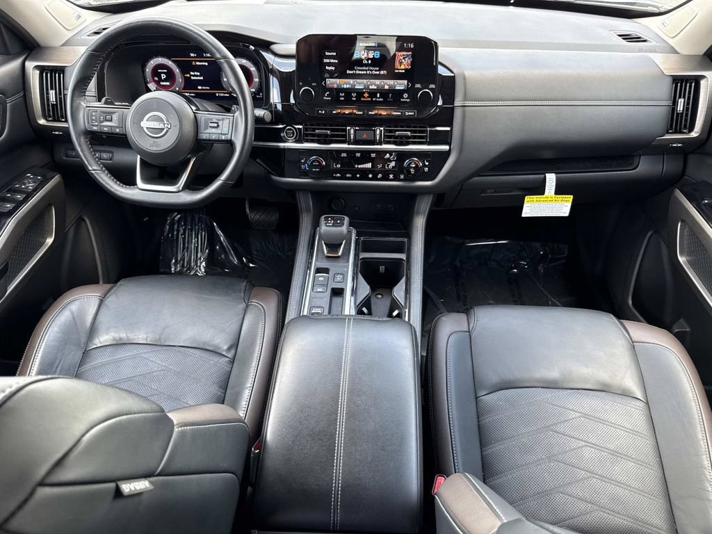 Certified 2024 Nissan Pathfinder Platinum w/ Cargo Package FWD image 18