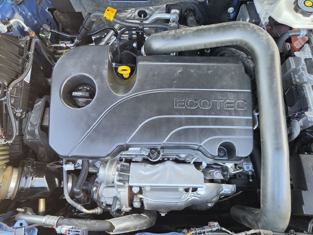 Used 2024 Chevrolet Equinox RS FWD image 31