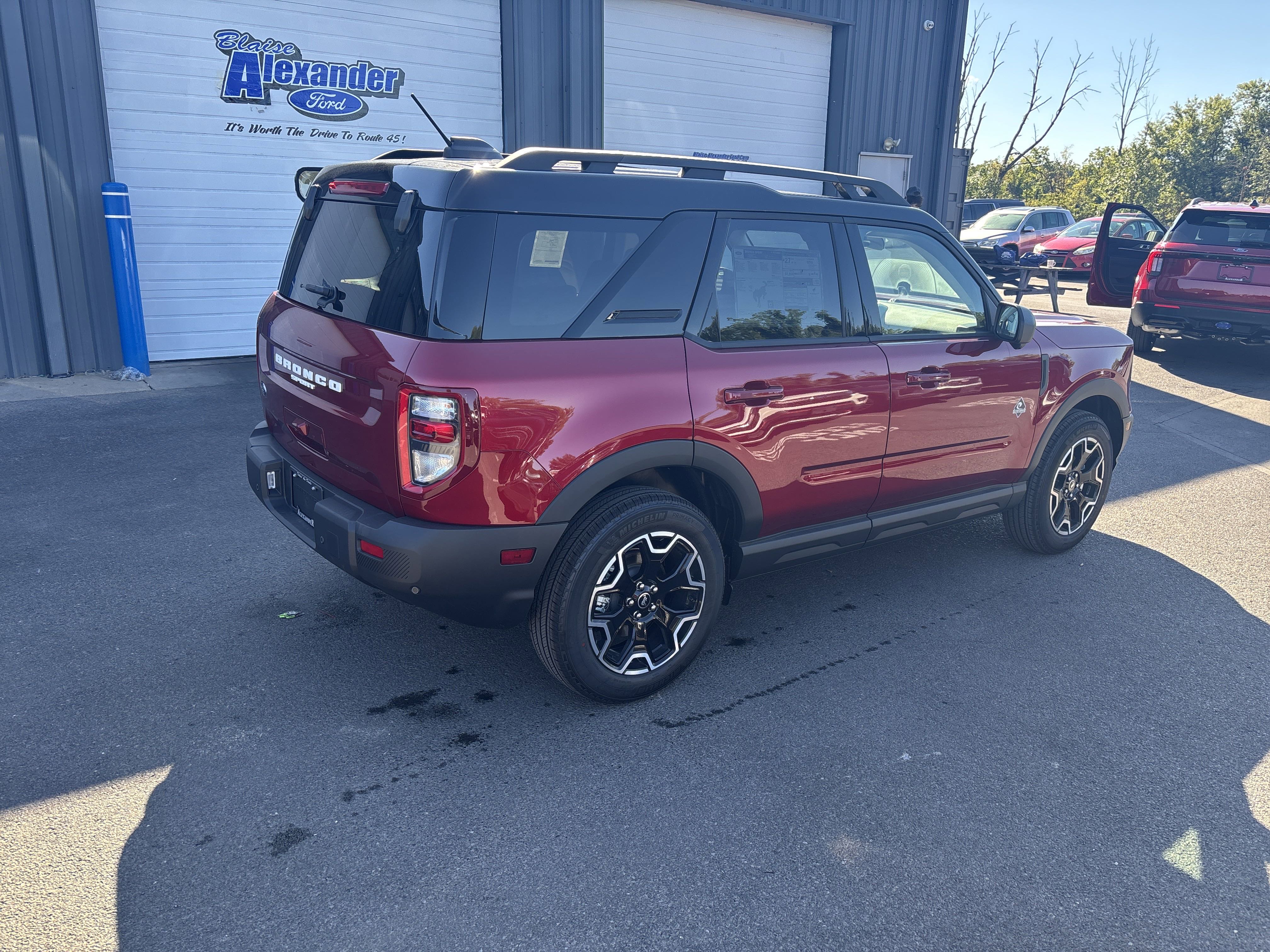 New 2025 Ford Bronco Sport Outer Banks w/ Outer Banks Tech Package+ image 3