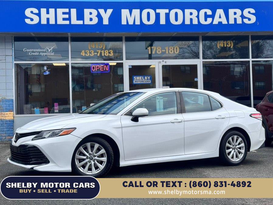 Used 2019 Toyota Camry LE w/ Carpet Mat Package FWD image 19