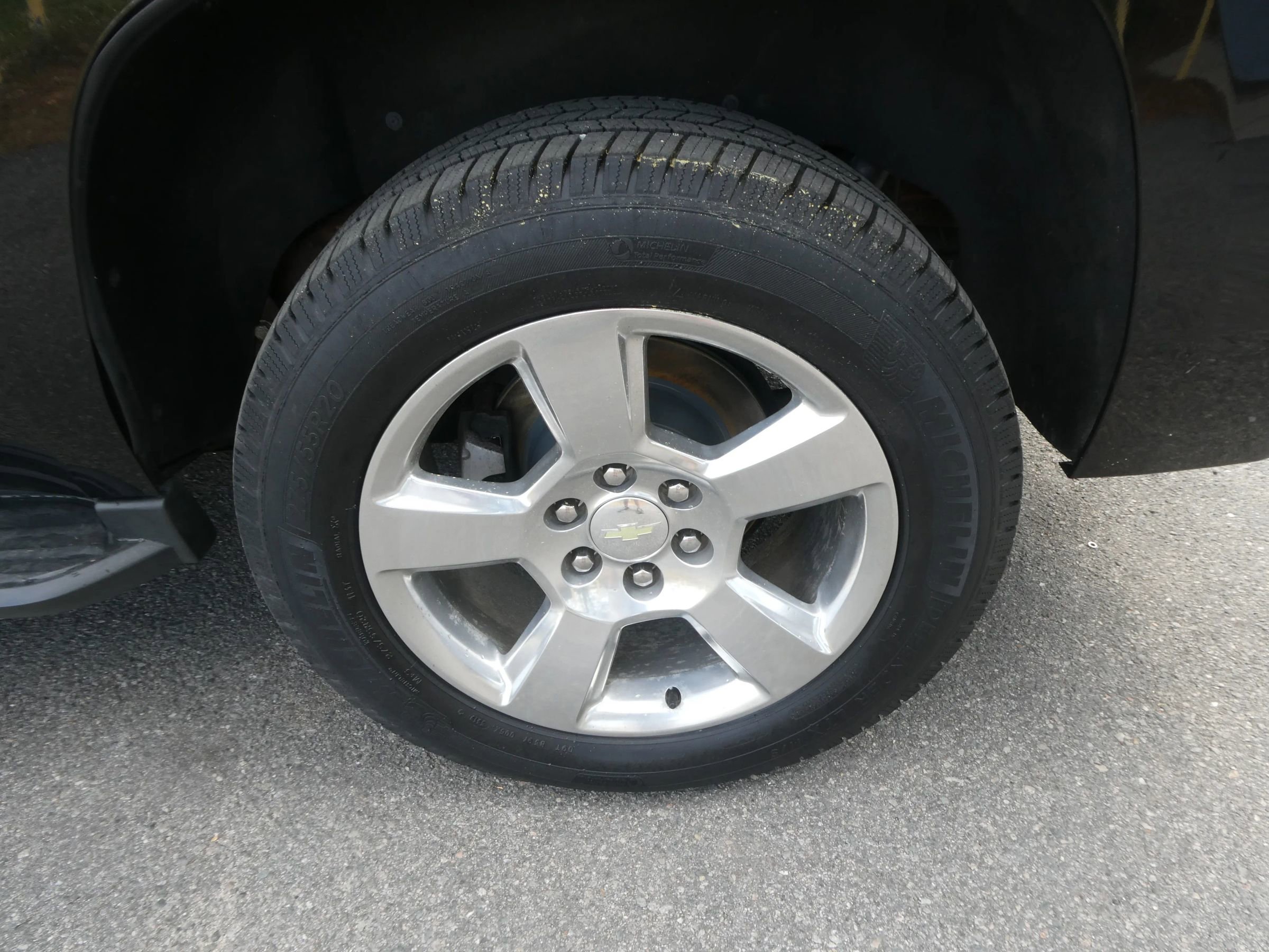 Used 2015 Chevrolet Tahoe LT image 34