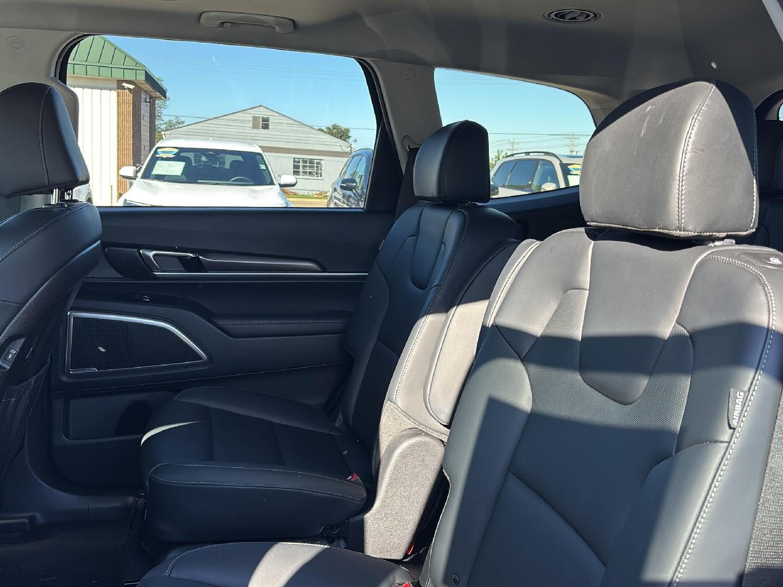 Certified 2025 Kia Telluride S FWD image 21