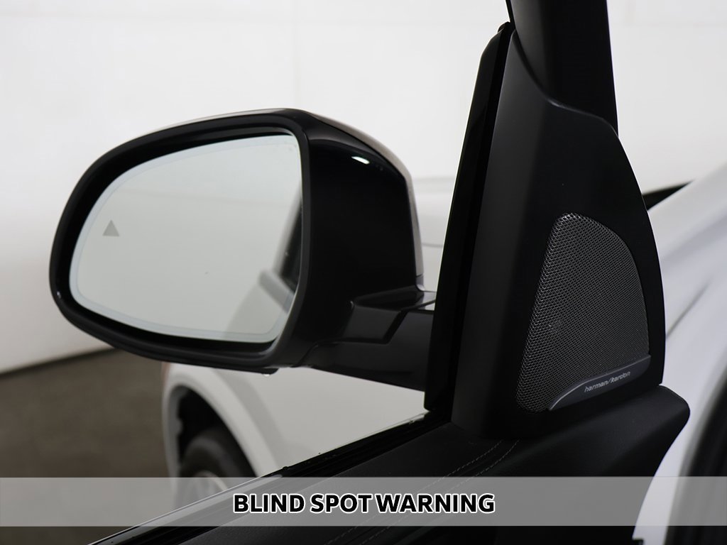 Used 2023 BMW X5 M50i w/ Executive Package image 8