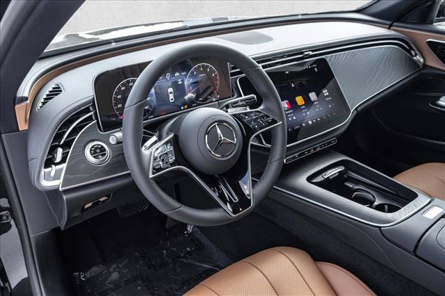New 2027 Mercedes-Benz E 450 4MATIC Sedan image 10
