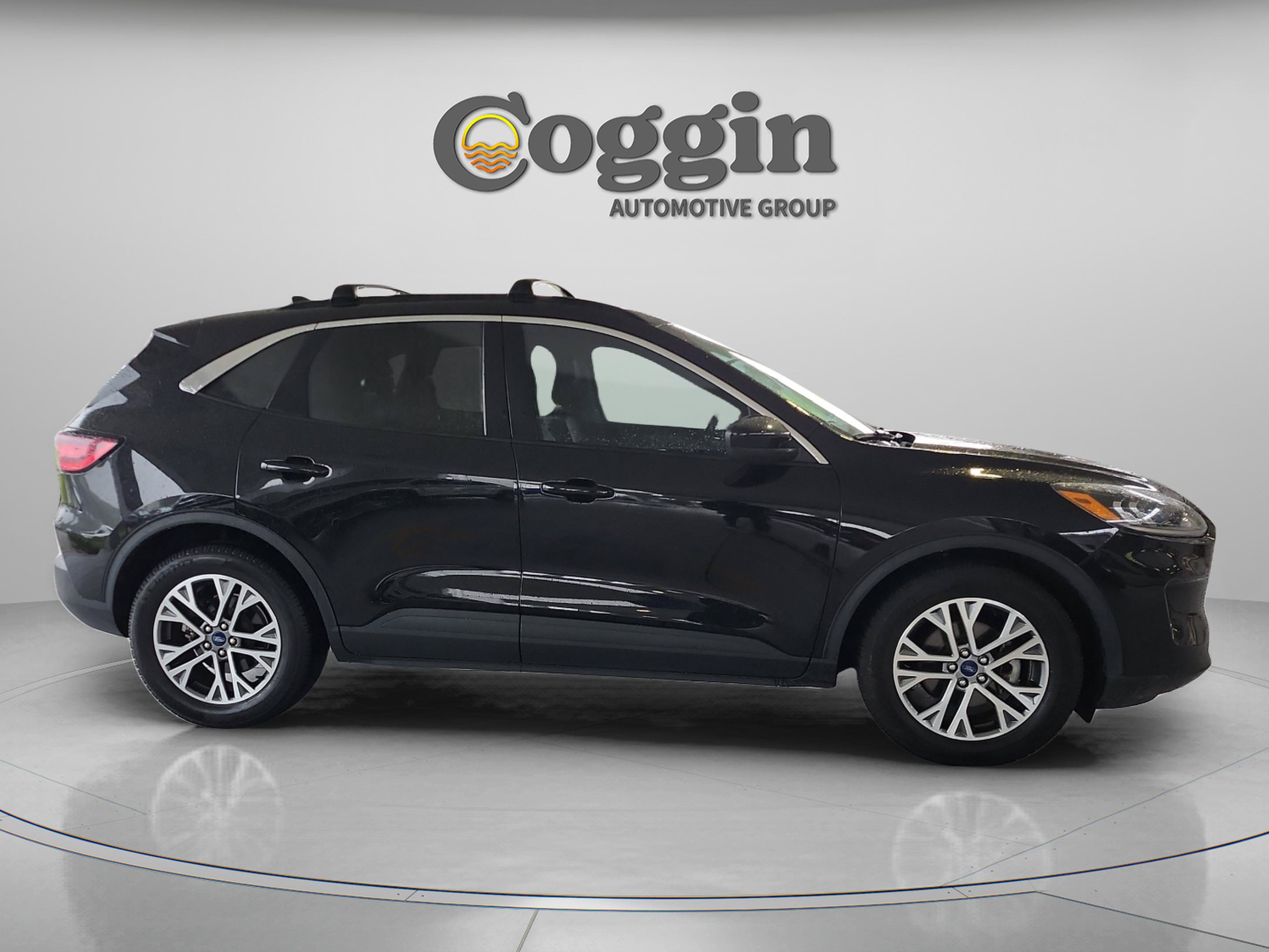 Certified 2022 Ford Escape SEL FWD image 6