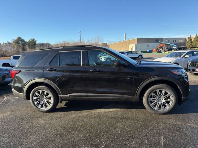 New 2026 Ford Explorer Active w/ Active Comfort Package AWD/4WD image 2